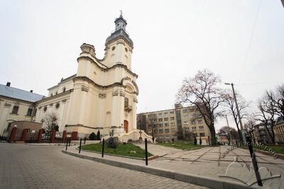 Ul. Terszakiwciw, 9 – dawny kościół sakramentek (obecnie cerkiew Trójcy Najświętszej)