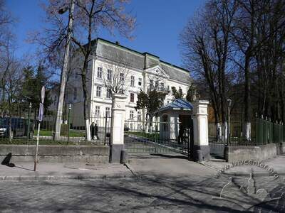 Вул. Лисенка, 15 – будинок управління СБУ (колишній палац Дідушицьких)